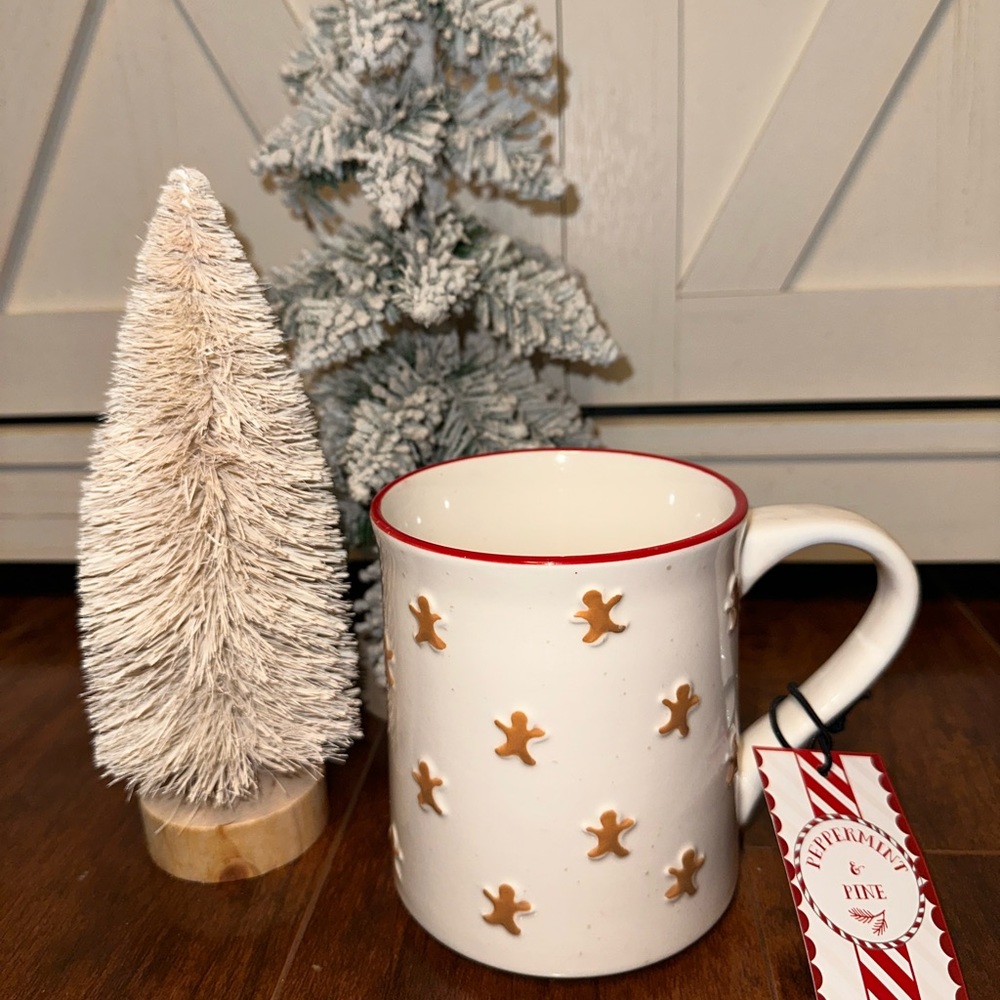Peppermint & Pine Gingerbread Man Mug